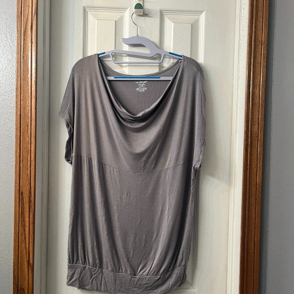Ladies gray top